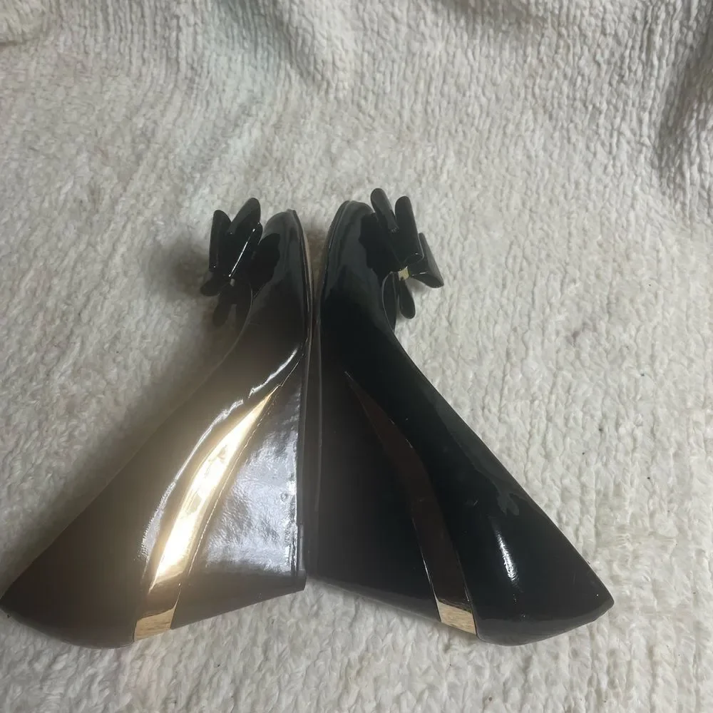 Vince Camuto vince camuto