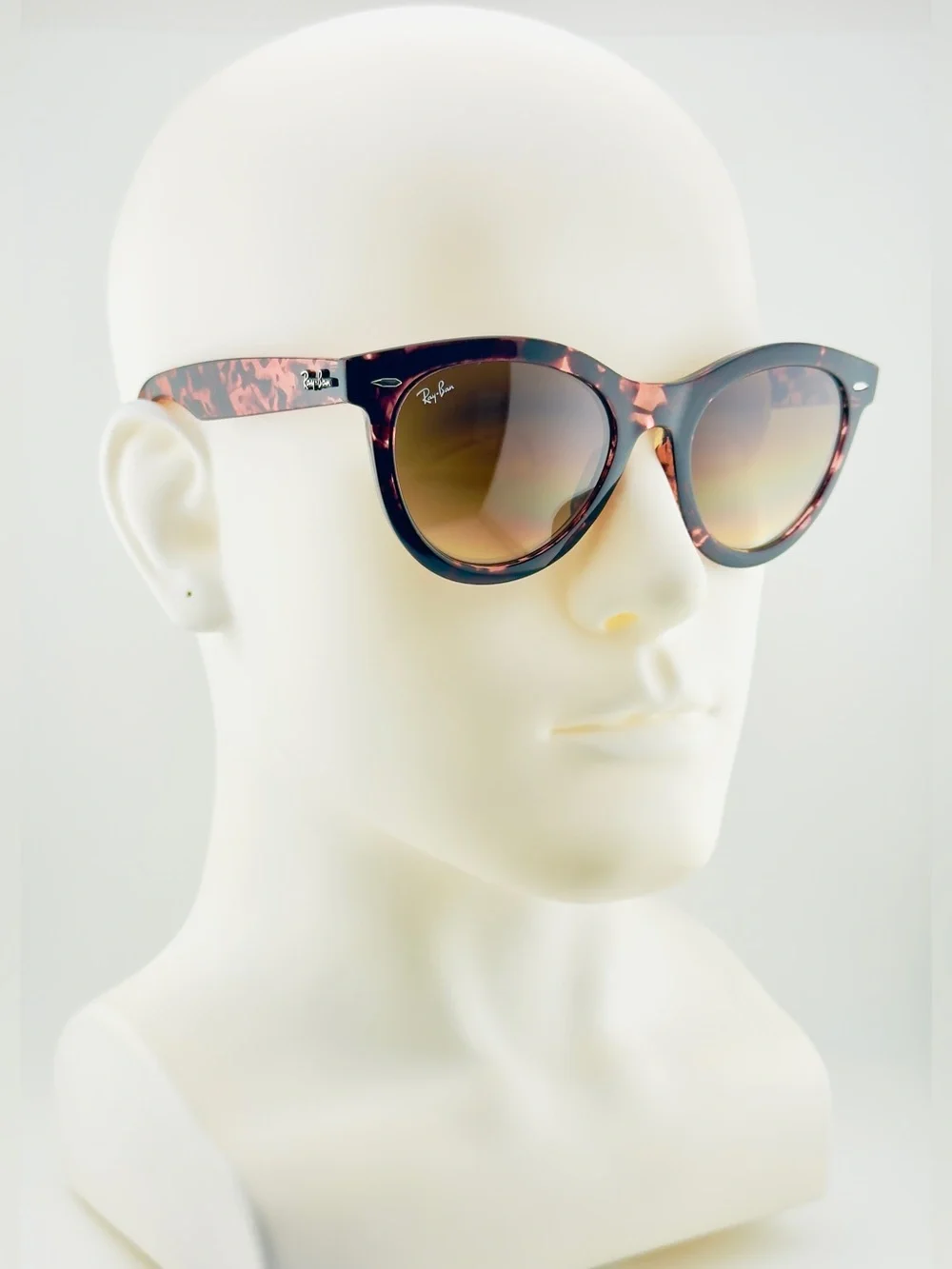 Ray-Ban brand new