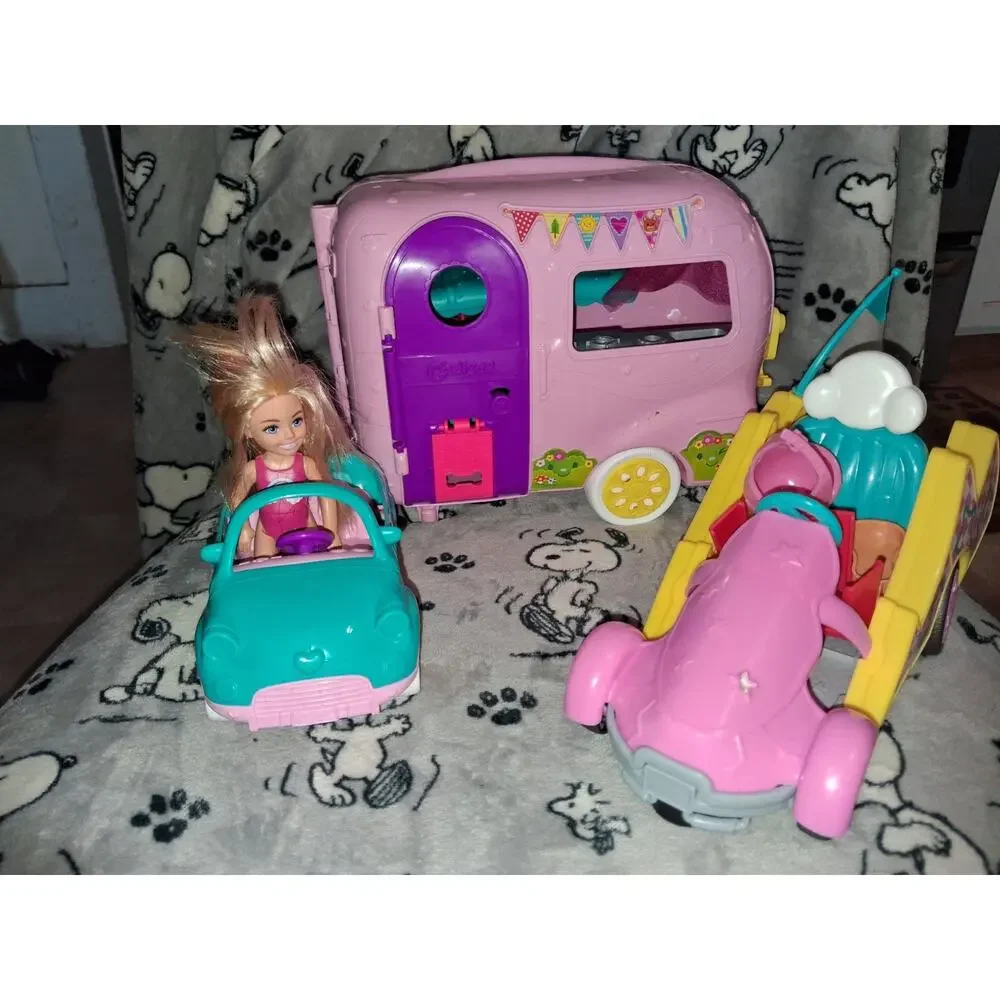Barbie this lot