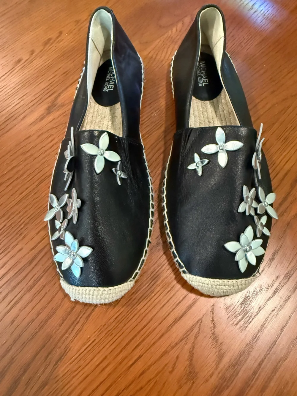 Michael Kors toe material