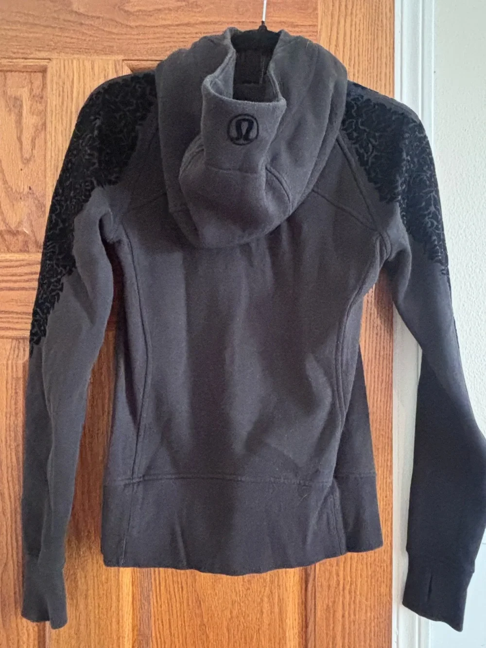lululemon athletica naturally breathable