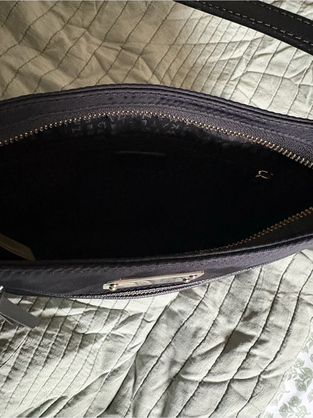 kate spade wear clean no