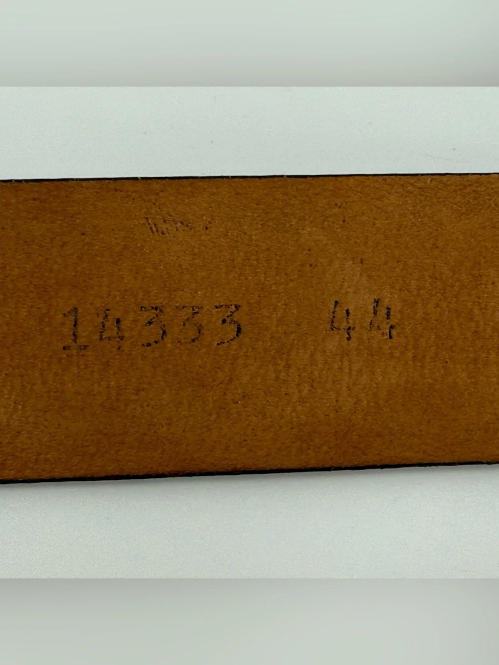 Lejon Beveled Edge Men’s Italian Calfskin Belt 14333 44