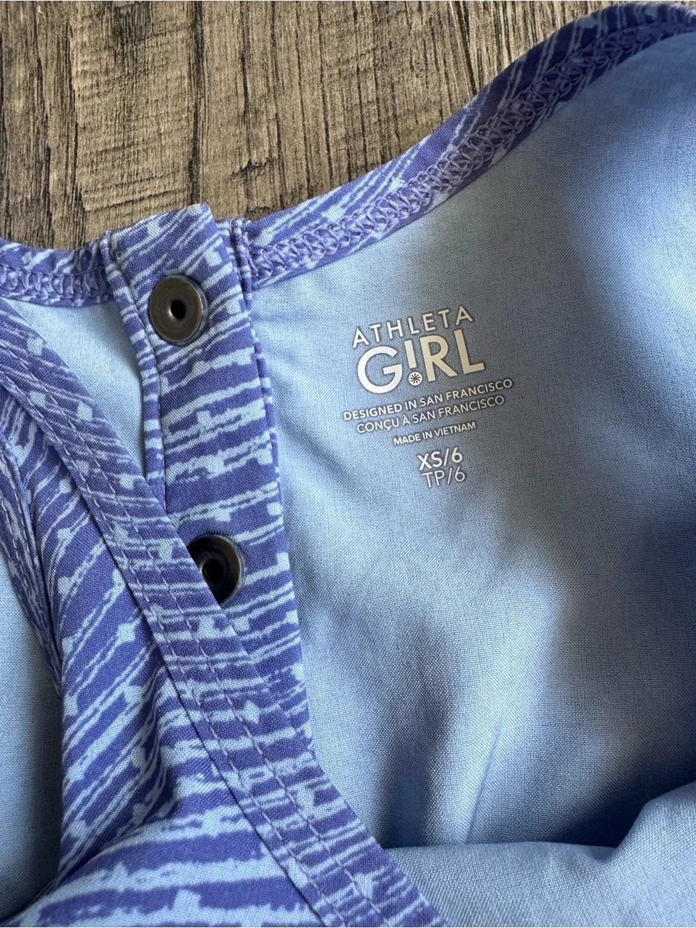 Athleta stretchy pockets