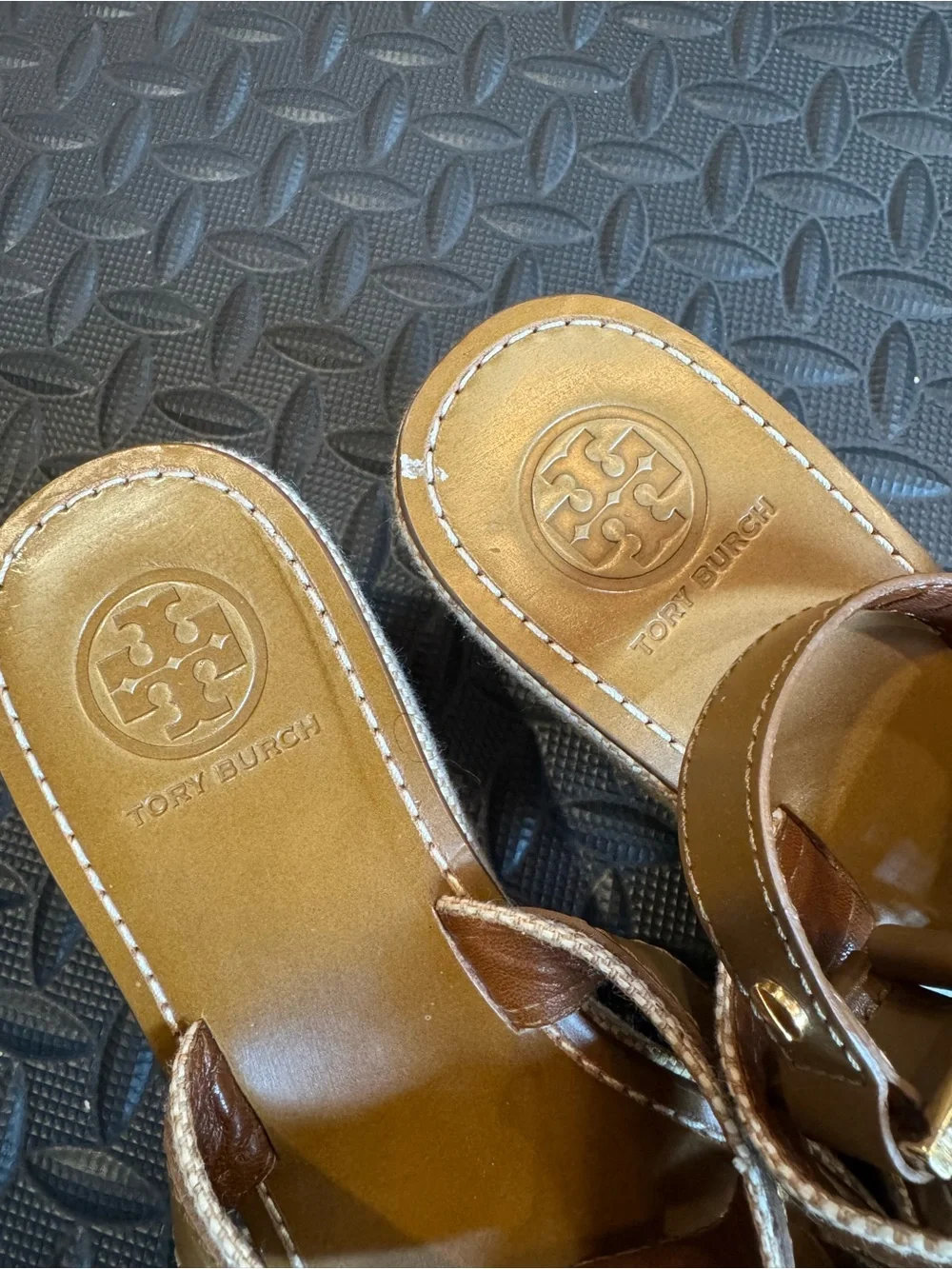 Tory Burch platform 5”