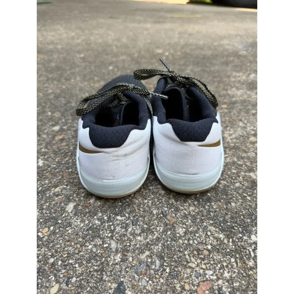 Nike Womens Metcon 5 Size 7.5 AO2982-076 Black Metallic X Gold Sneaker Shoes EUC