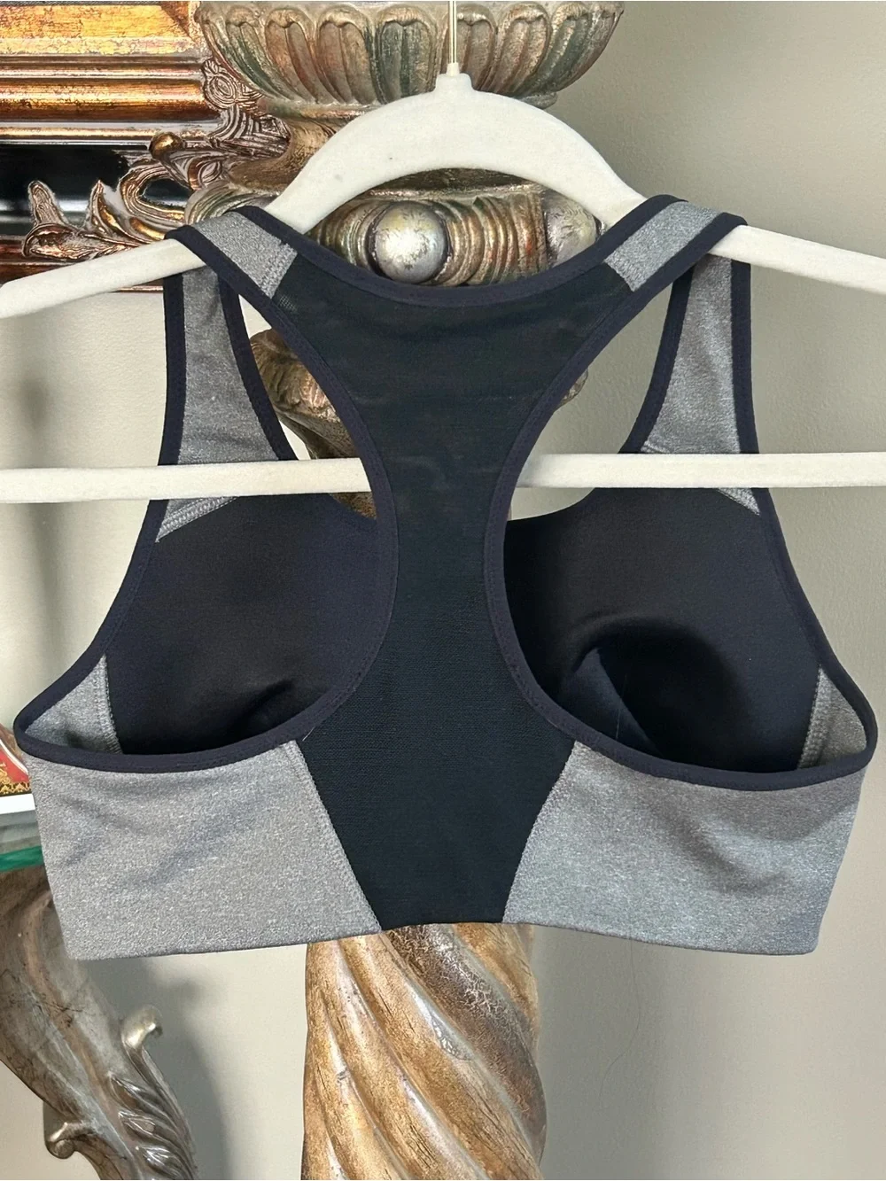 Nike Swoosh Medium Support Racerback Sports Bra Gray Black Women’s XS