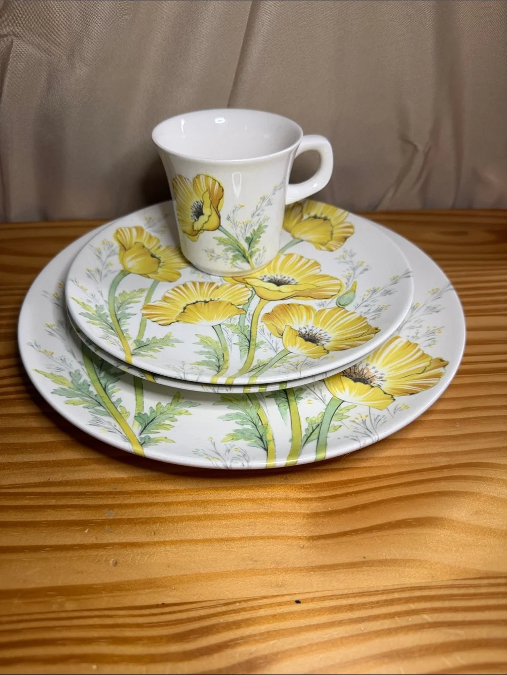 Noritake Buttercup 8769 Replacements (1) 10.5