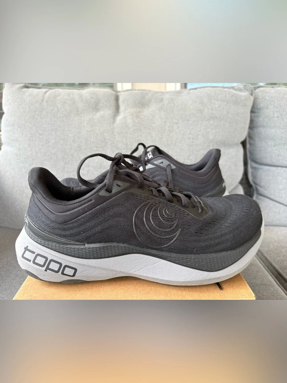 Topo athletic aura