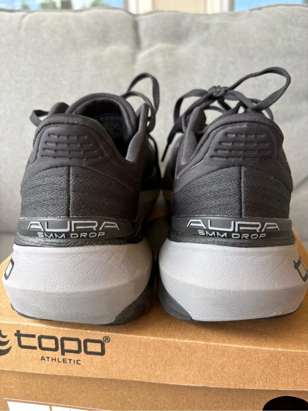 Topo athletic aura