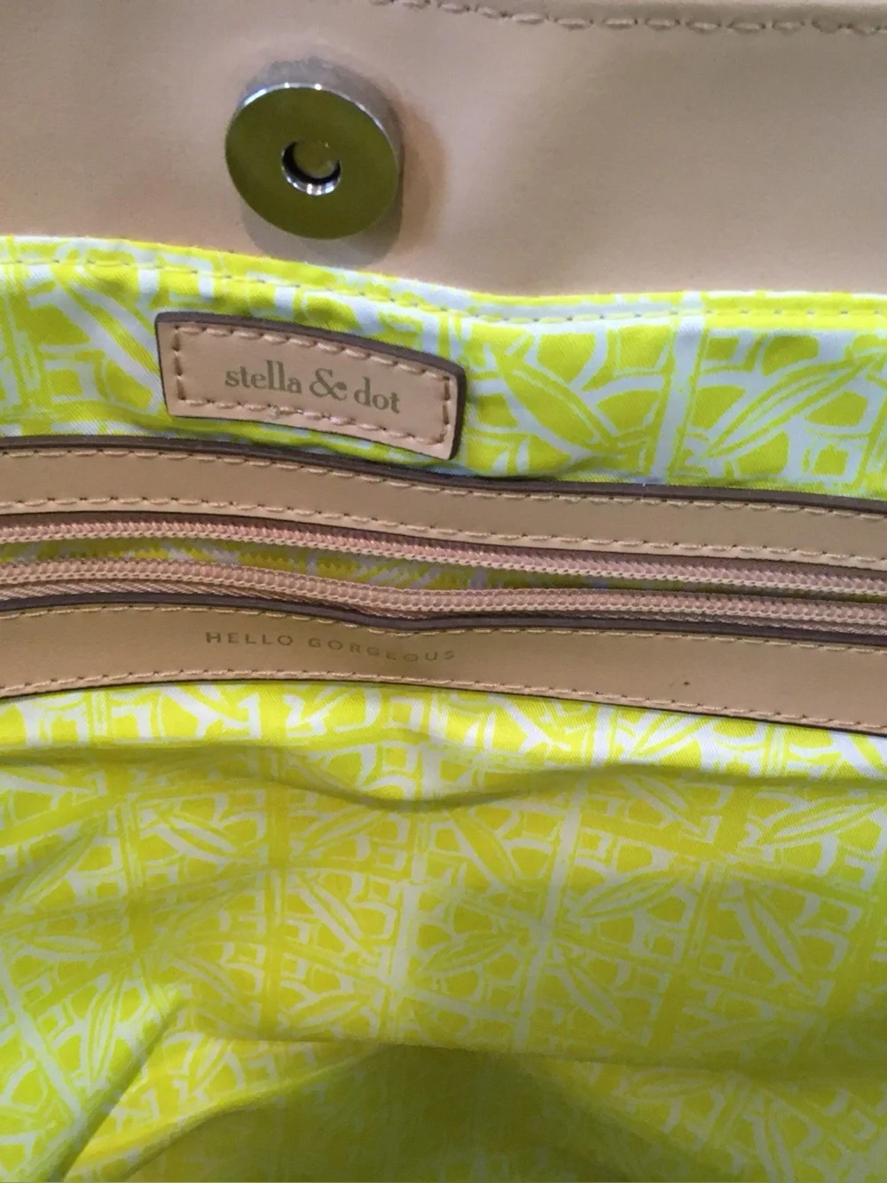 Stella & Dot spacious geometric