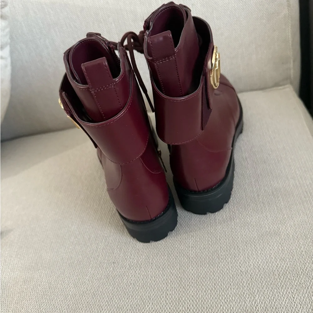 Michael Kors chic maroon
