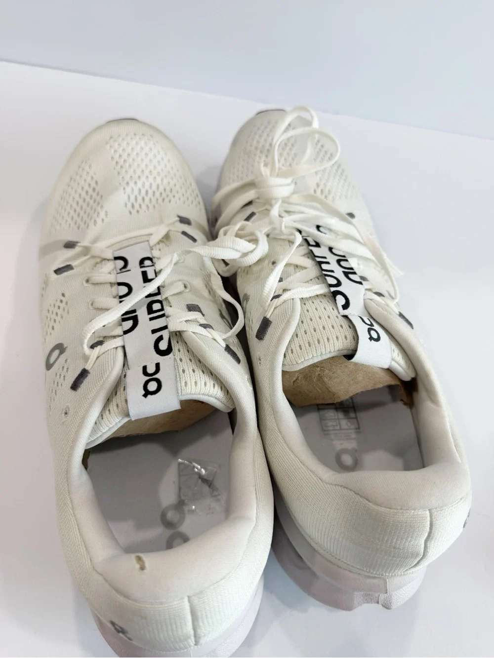 On Running running cloudsurfer