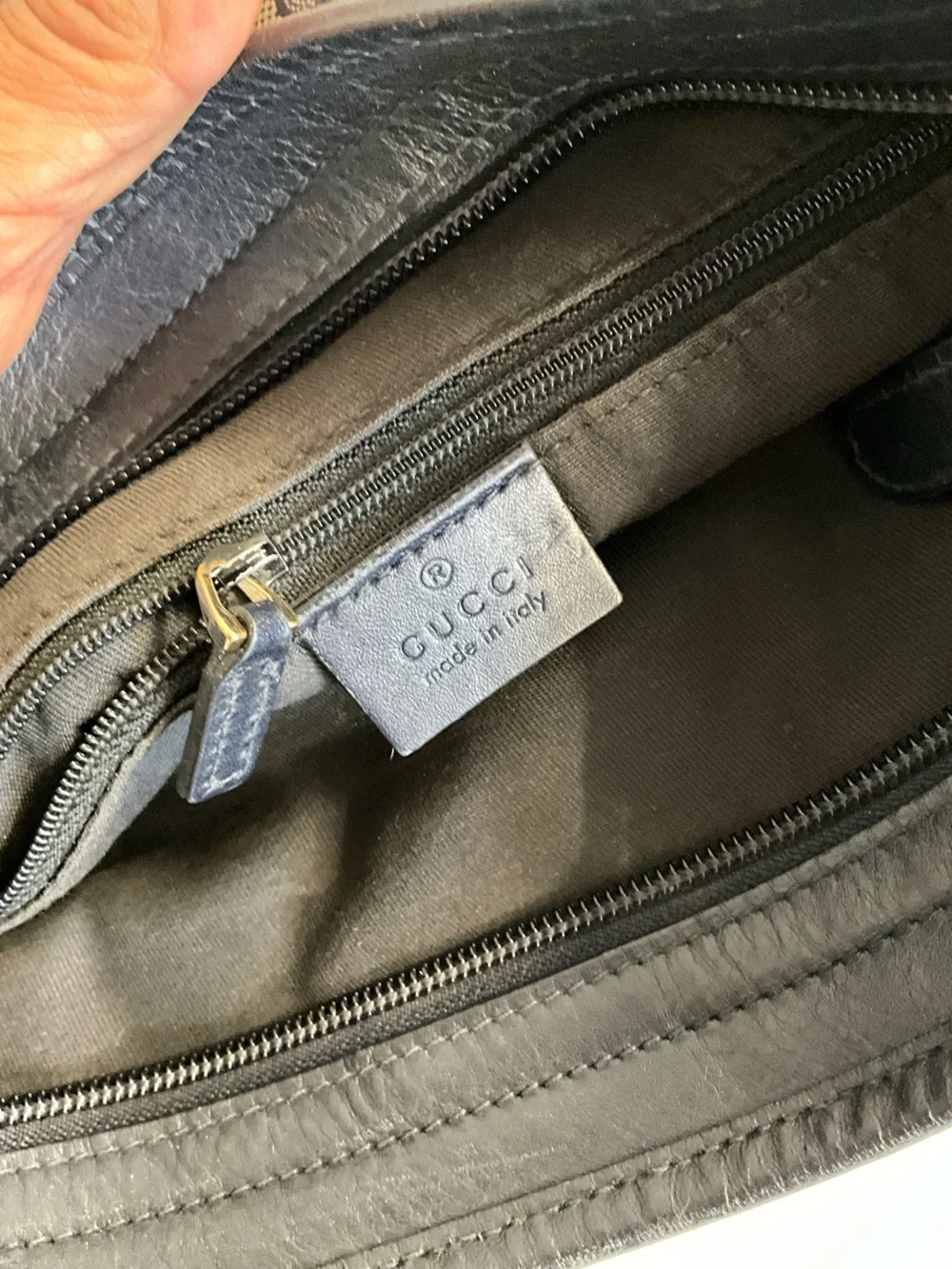 Gucci authentic gg