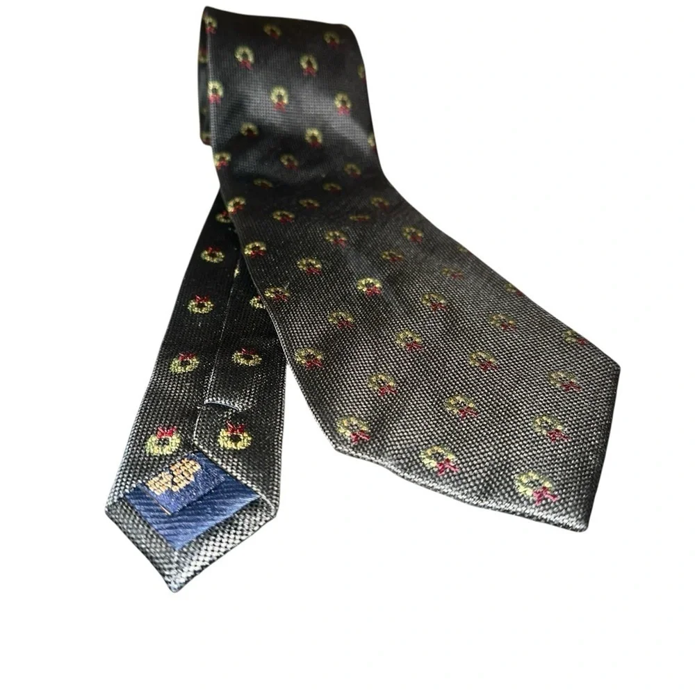Henry Jacobson festive refined