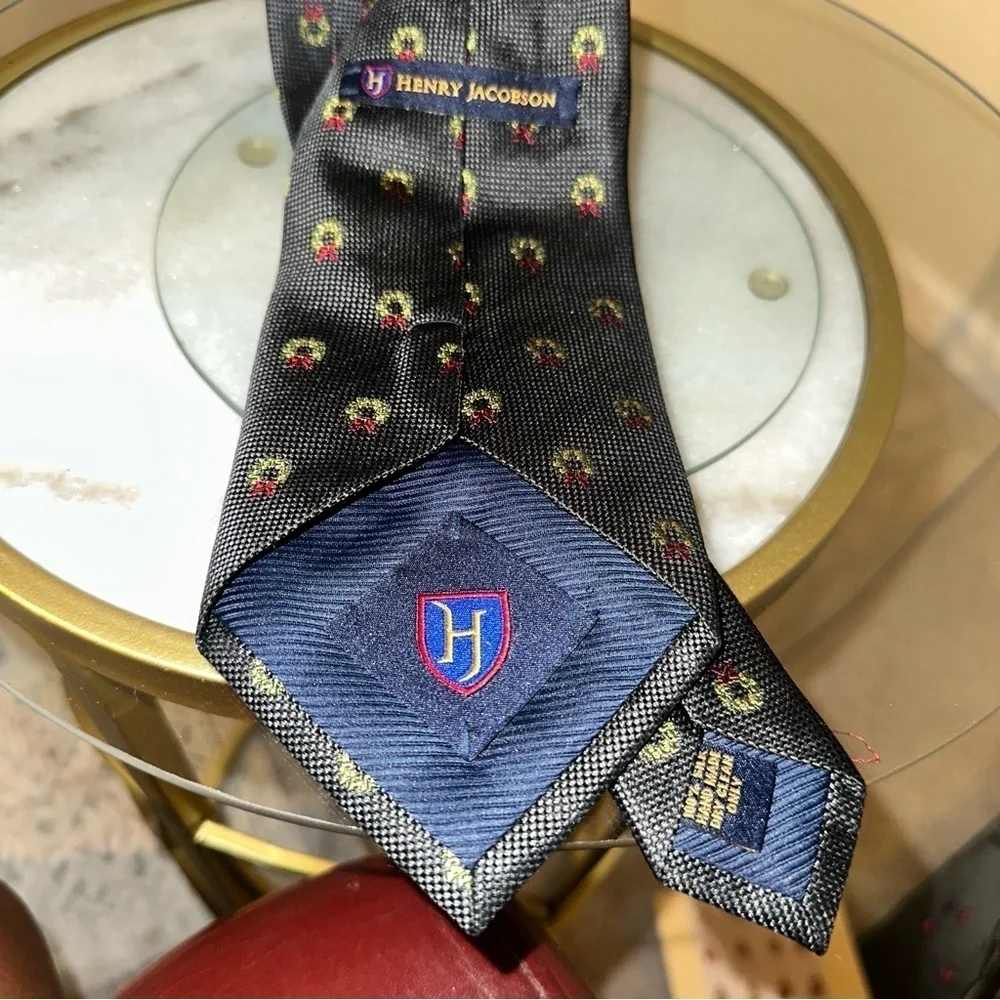 Henry Jacobson festive refined