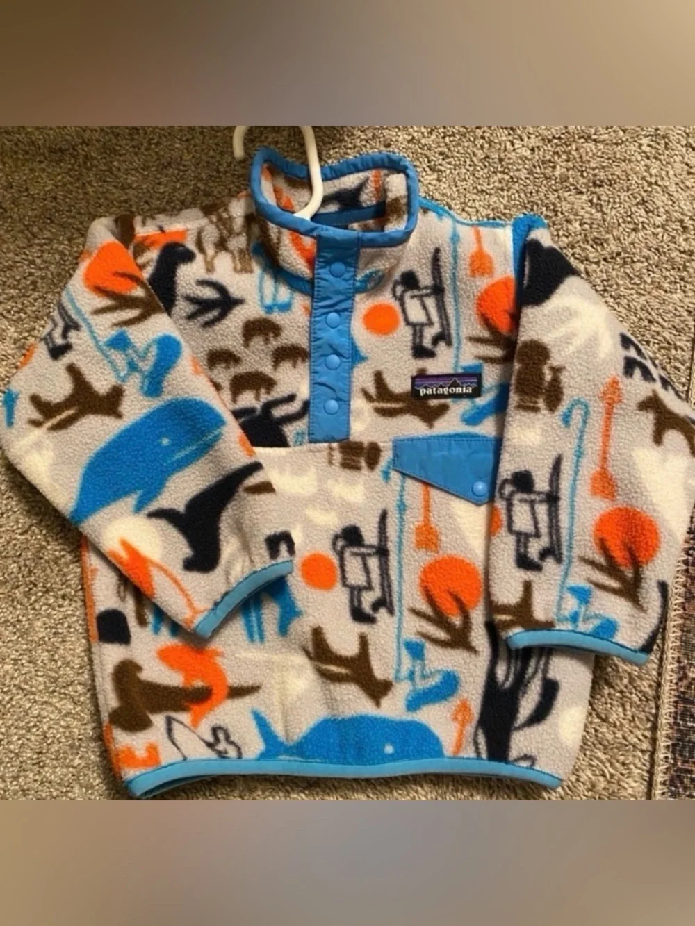 Patagonia animal print fleece