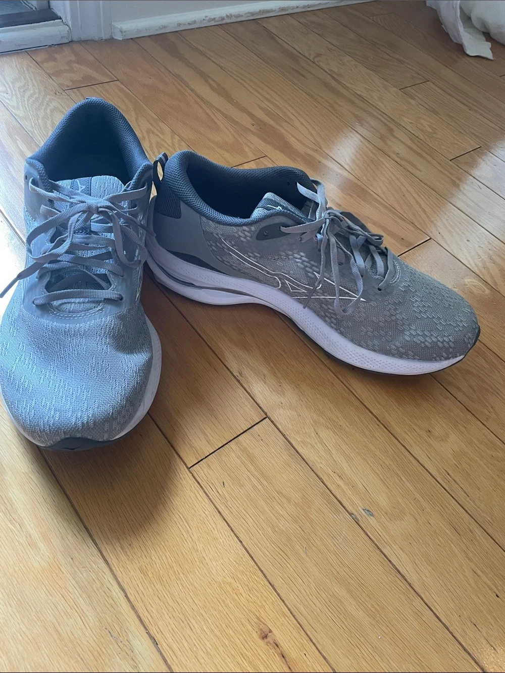 Mizuno lightweight running