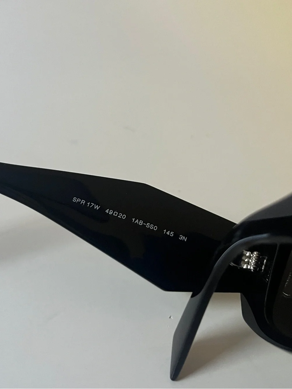 N/A pr black
