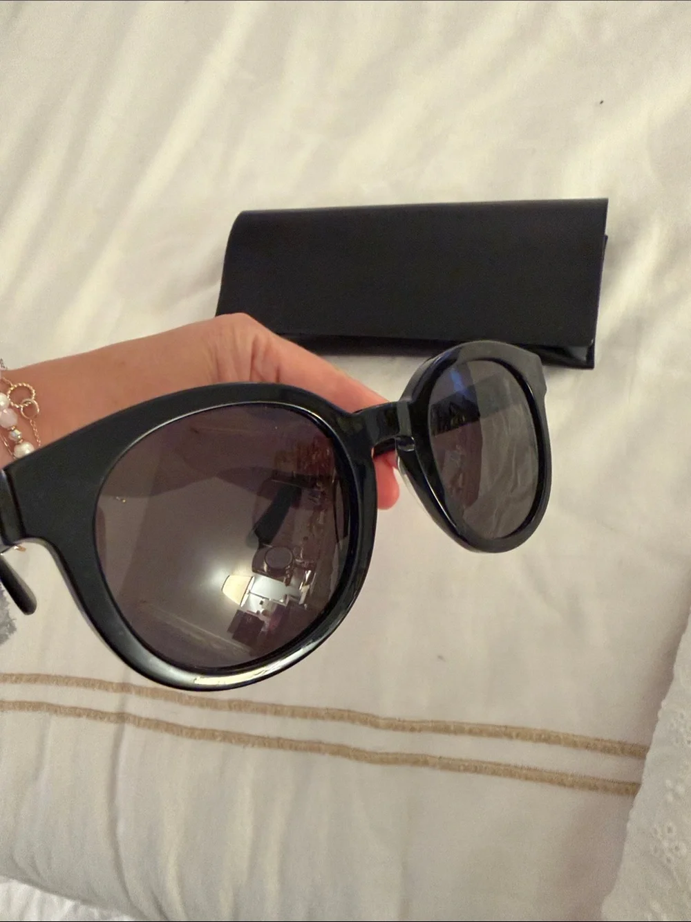 Saint Laurent classic round