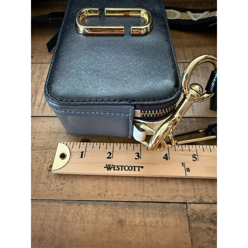 Marc Jacobs #3281 marc