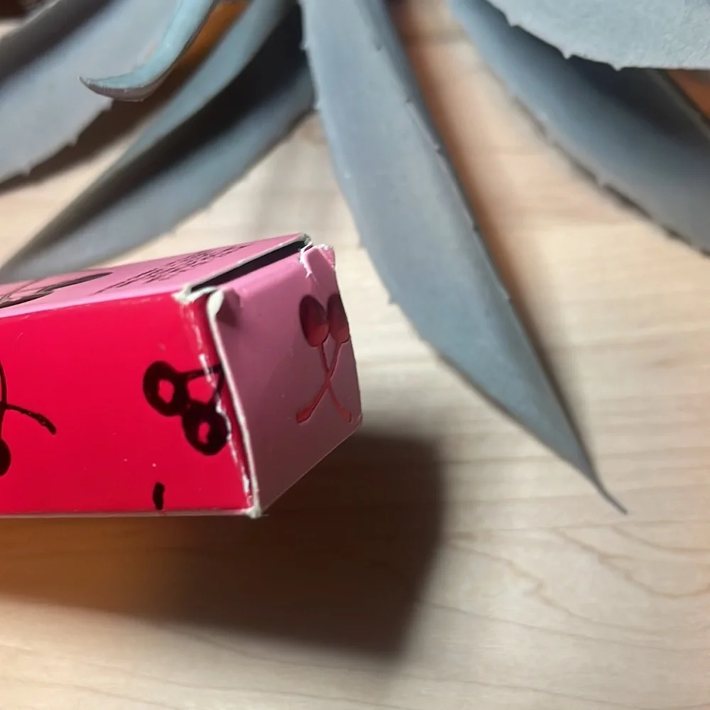 Lime Crime new box