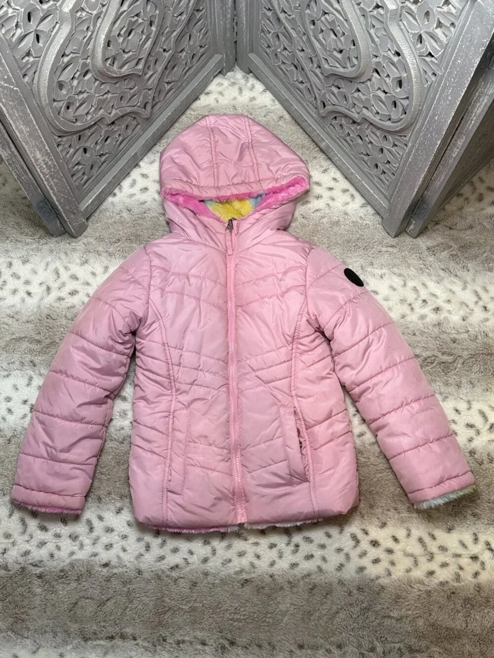 Maddeen Girl reversible rainbow faux fur puffer jacket size 6 magical fairycore