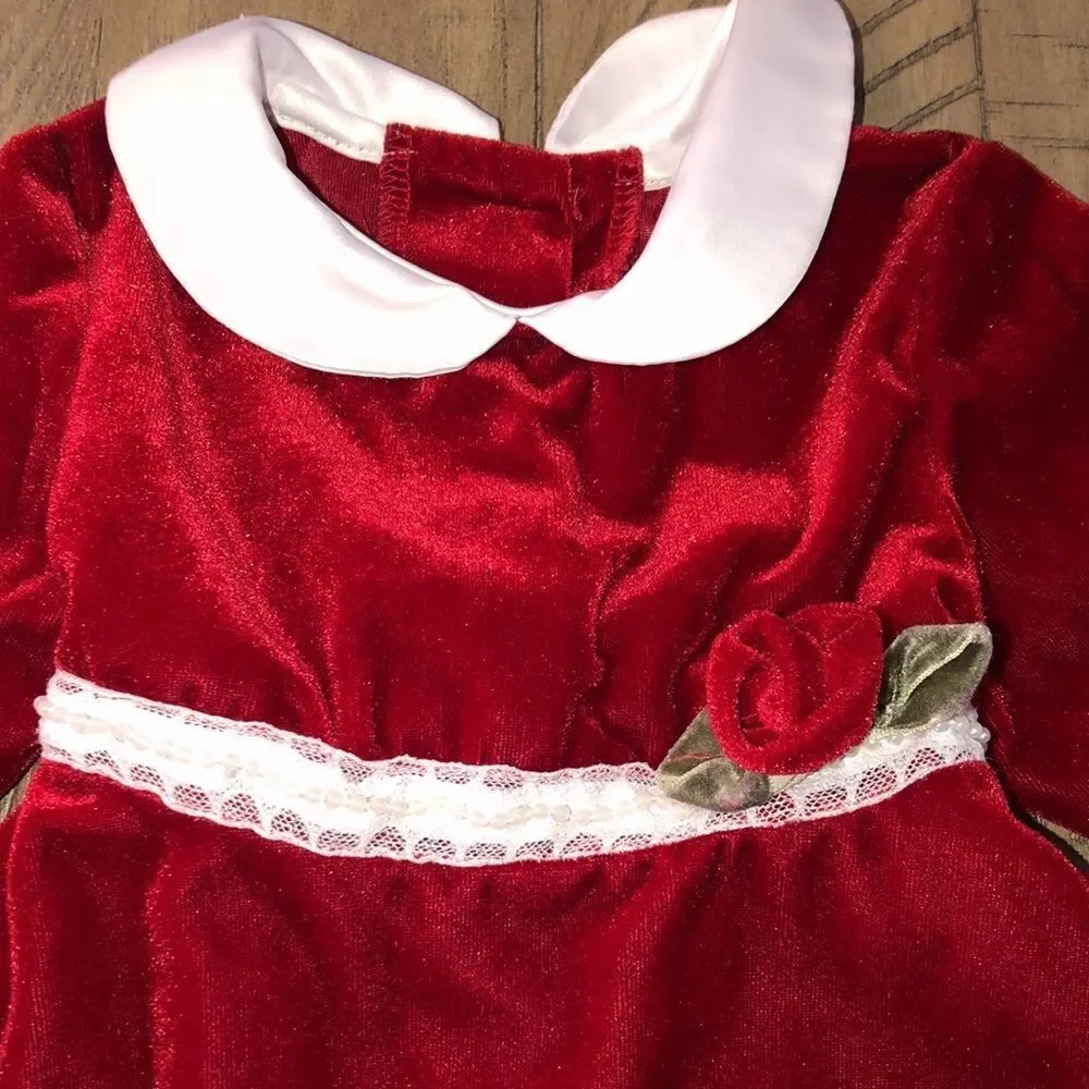 Vintage Sophie Rose 🌹 Velour Tie Back Dress 👗 with Lace Trim, satin collar,