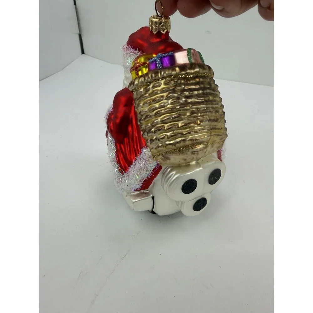N/A christmas ornament