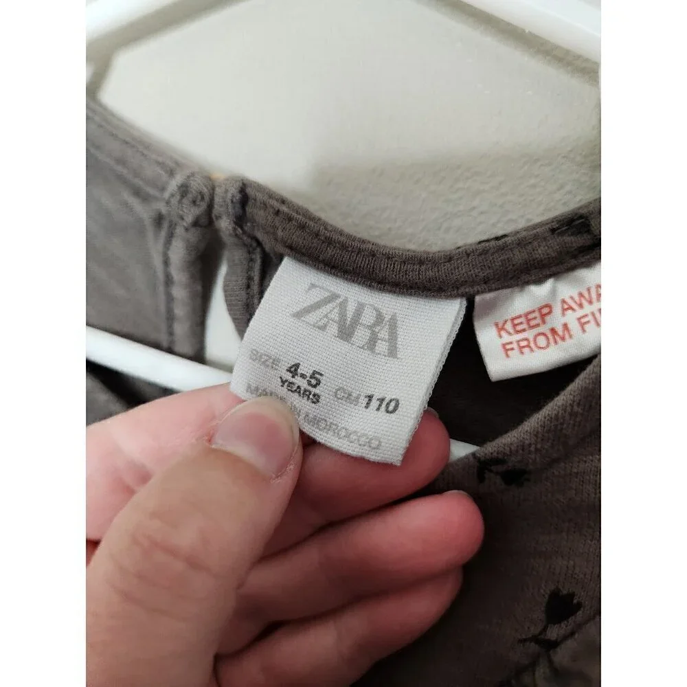 Zara minor wear