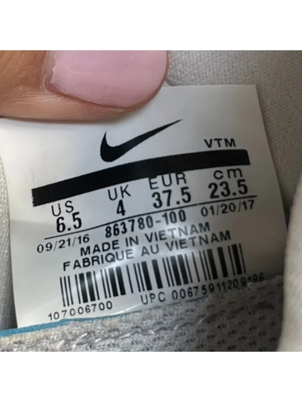Nike please review