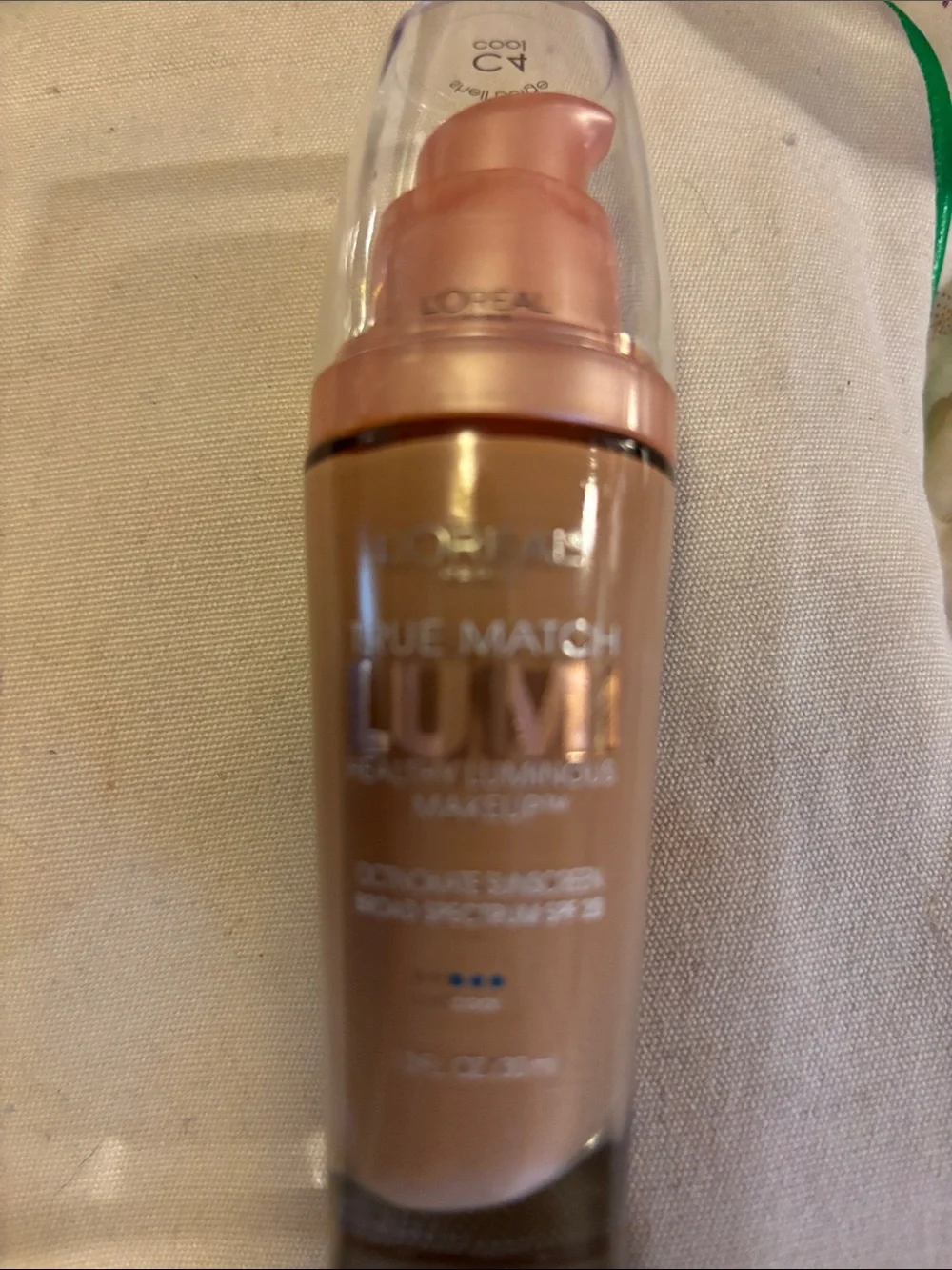 LOreal luminous liquid