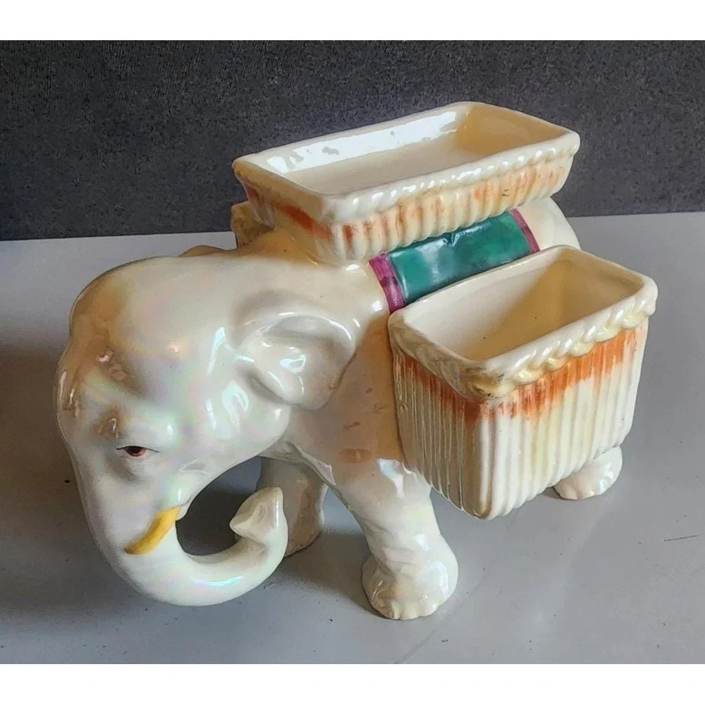 Porcelain Elephant Figurine Decor Vintage White 2 Baskets