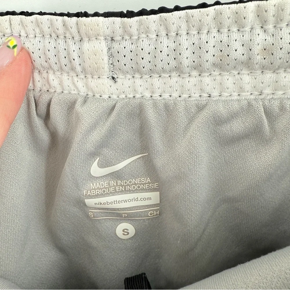Nike lightweight agility