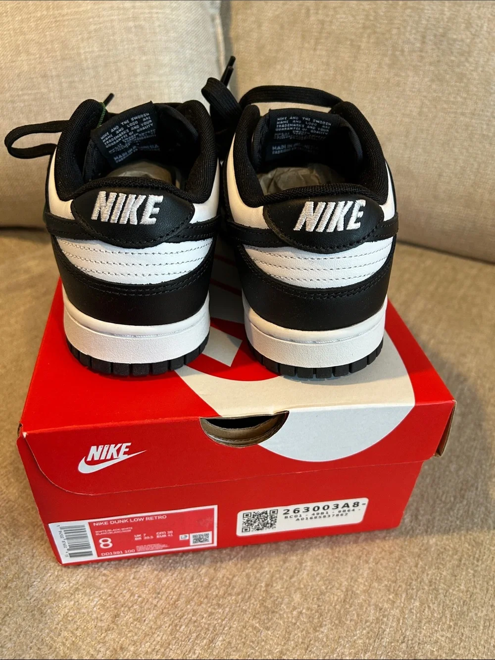 Nike Men’s Low-Top Sneakers - Black & White