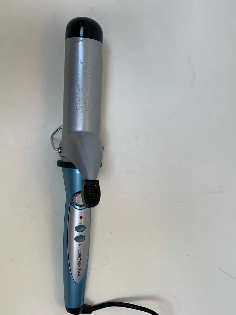 Jilbere de Paris Nano Silver Ceramic Curling Iron 1.5 Inch Blue JBNS2038S Dual V