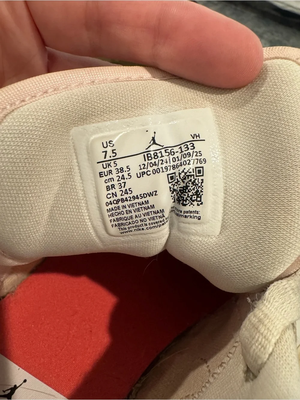 Nike Jordan 1 Low SE in “Milkshake”