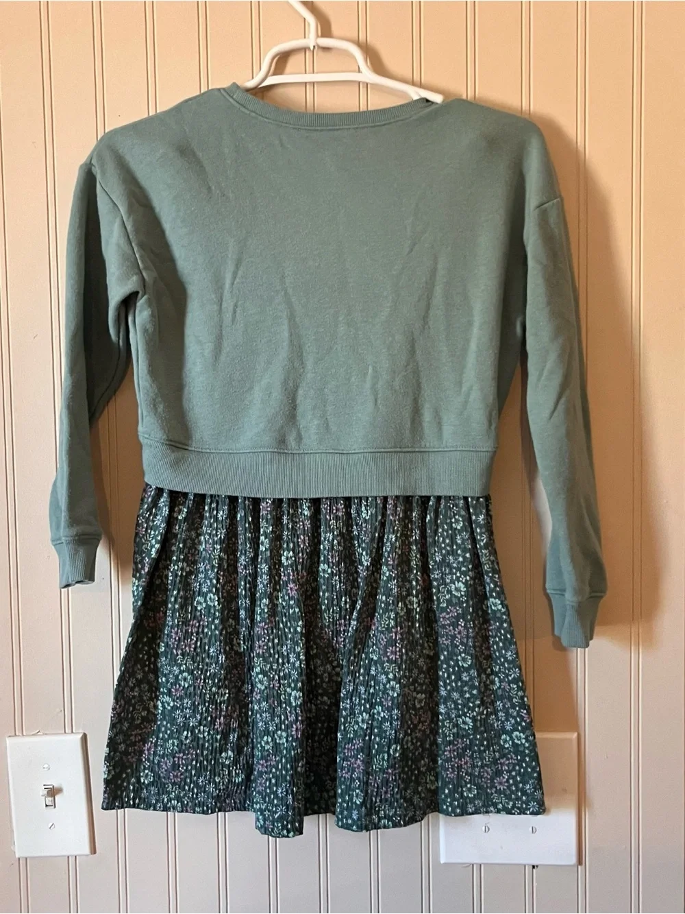 Jumping Beans Disney Minnie Mouse twofer sweatshirt dress size 8