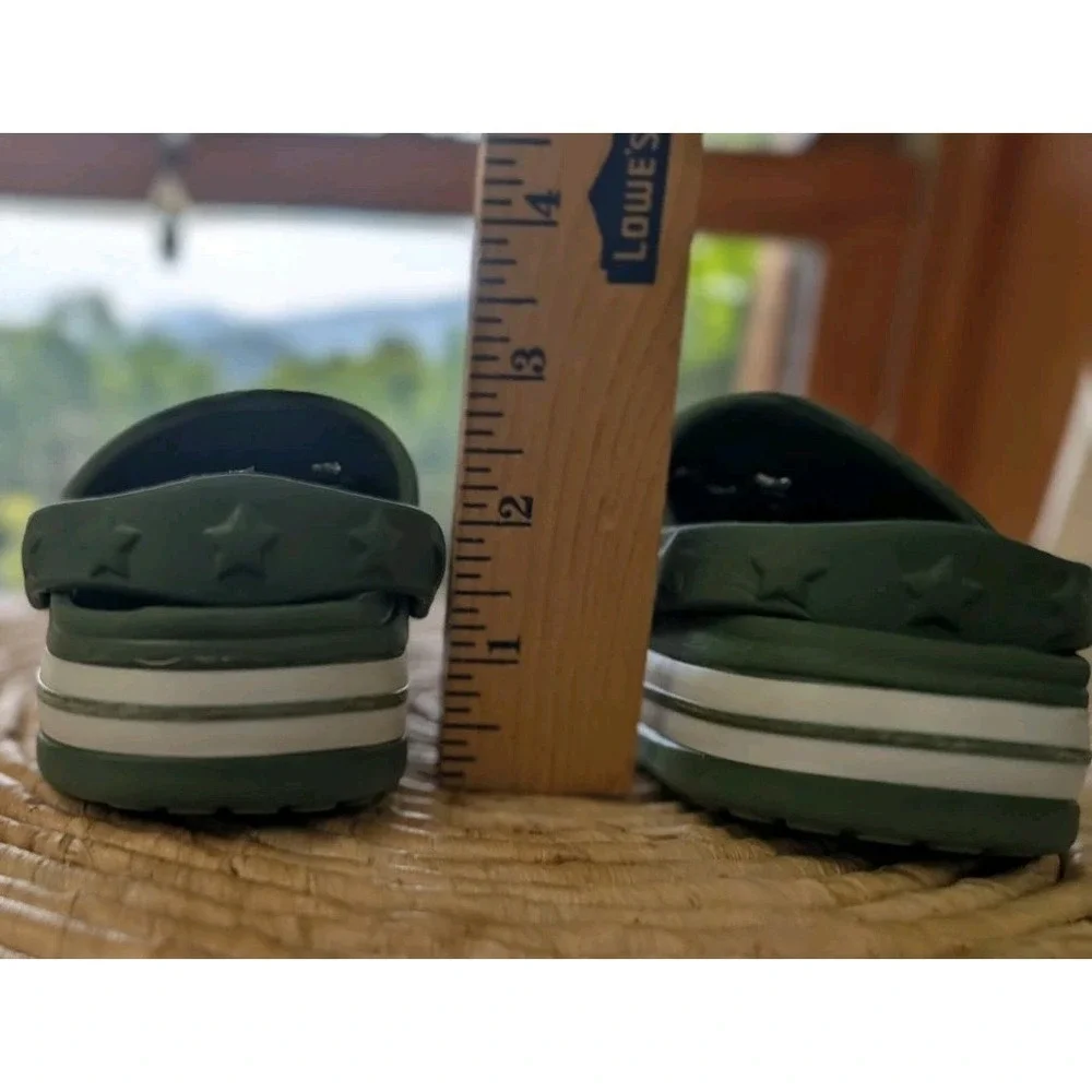 The Unbranded Brand khaki slip