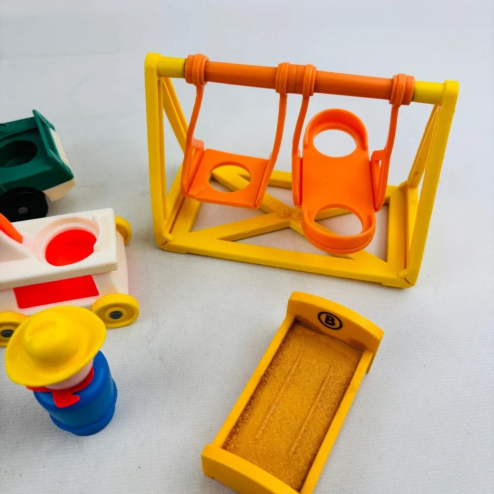 Fisher-Price see photos
