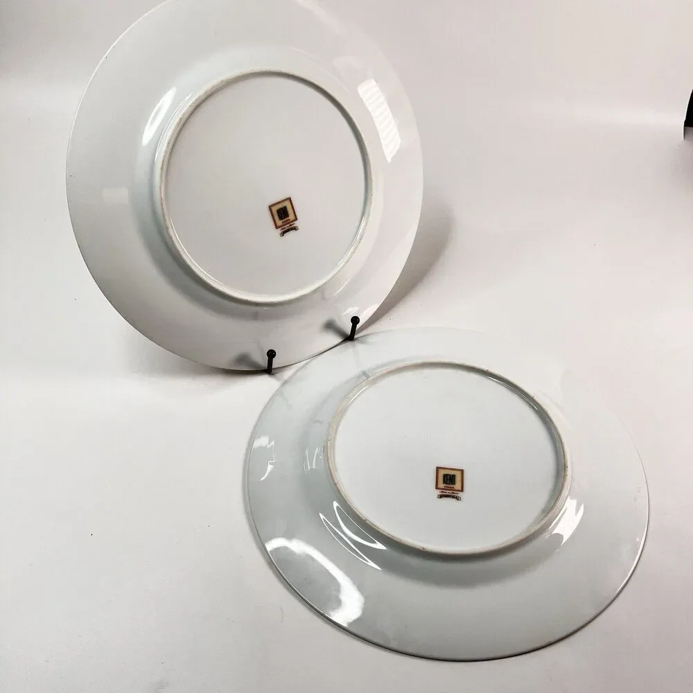 Kent from dinnerware