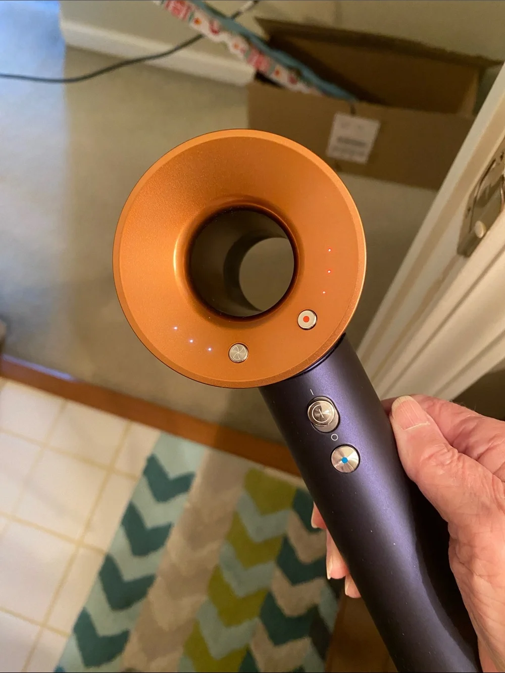 Dyson included supersonic hd07