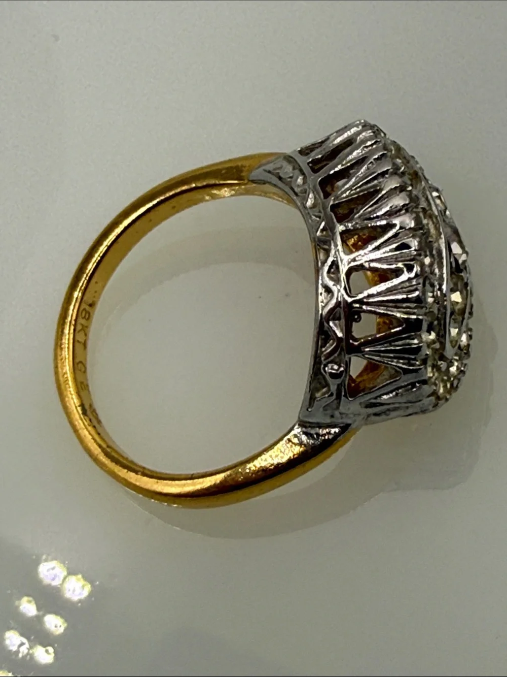Stunning vintage 18K GE Golden Oval art deco pave rhinestone ring size 5