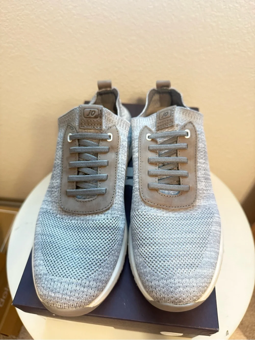 JOHNNIE-O Men's Knit Mesh Runner Sneaker