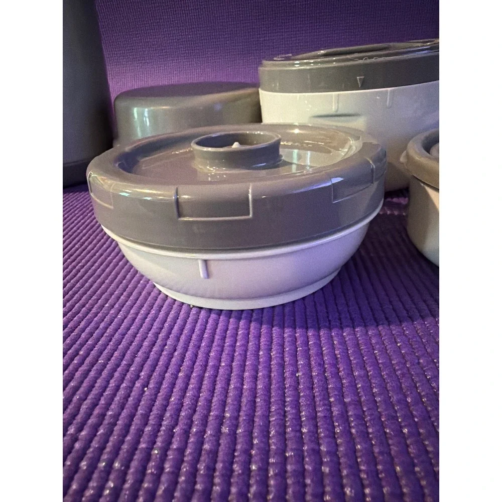 Zojirushi vacuum insulated