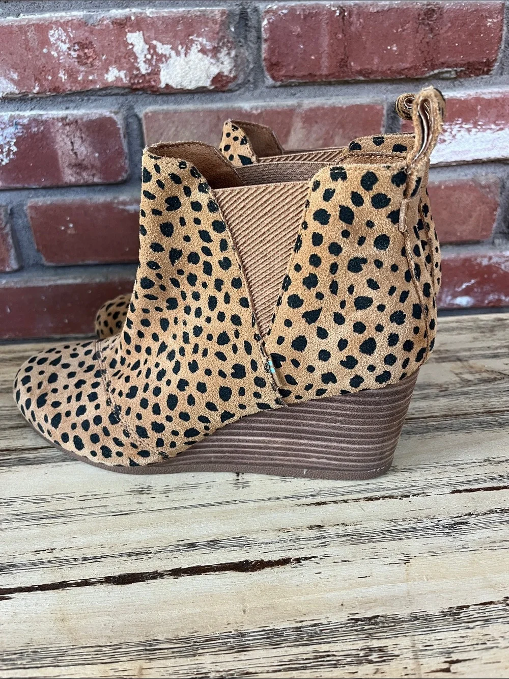 Toms ankle booties