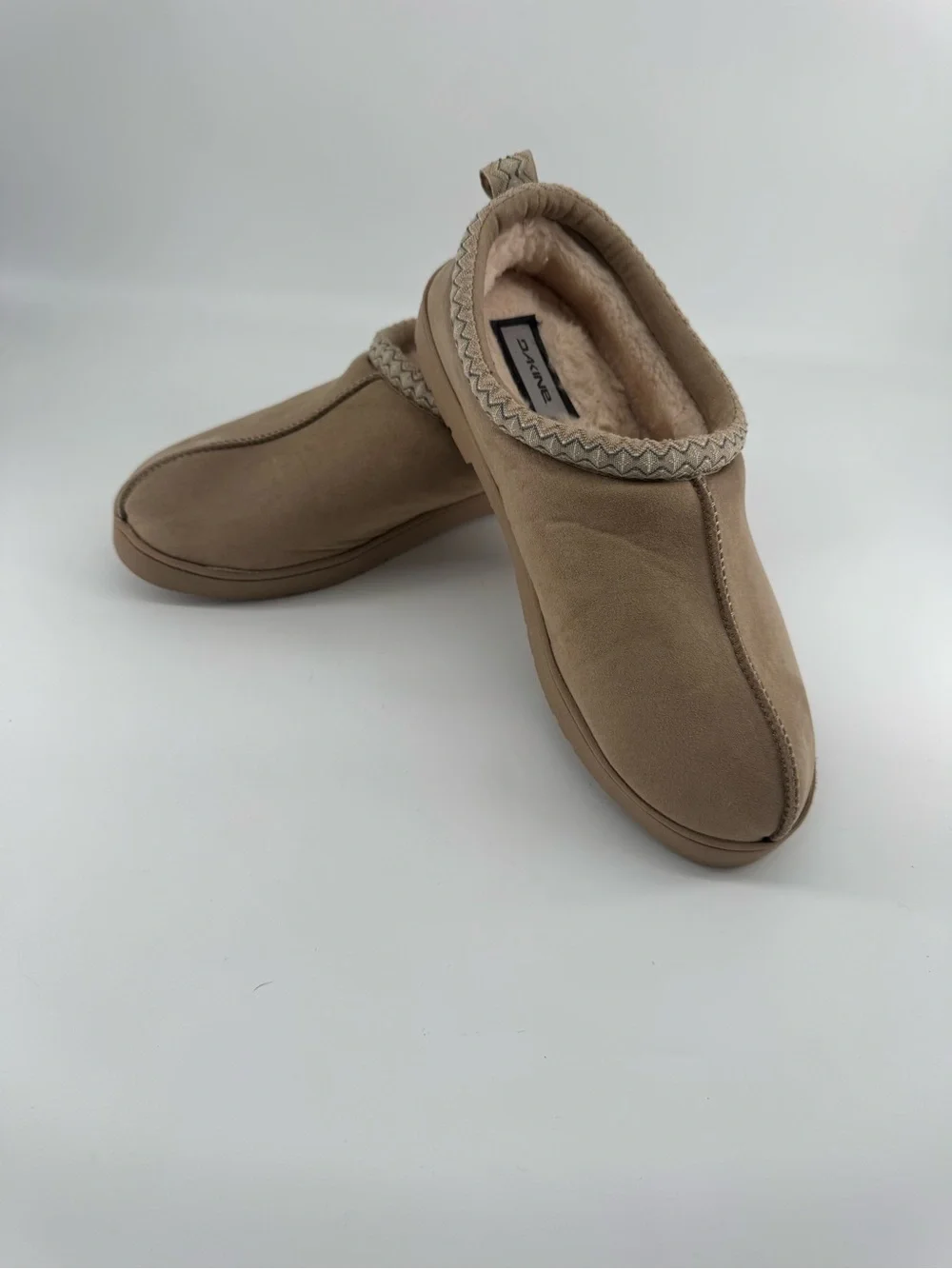 Dakine Tan Slip-On Fleece-Lined Loafers XL/US 13-14