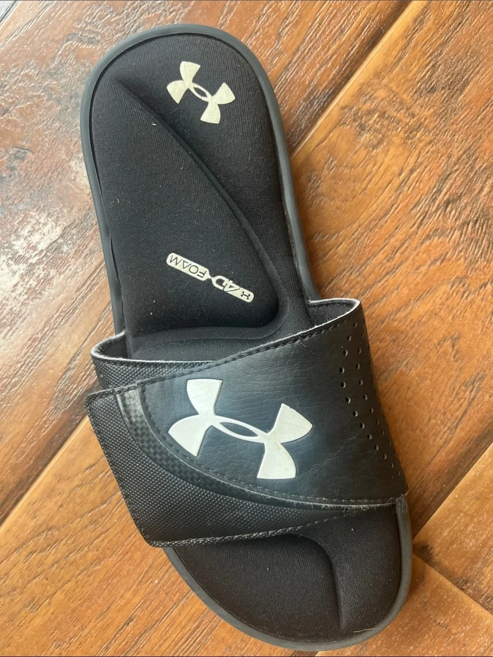 Under Armour youth slide