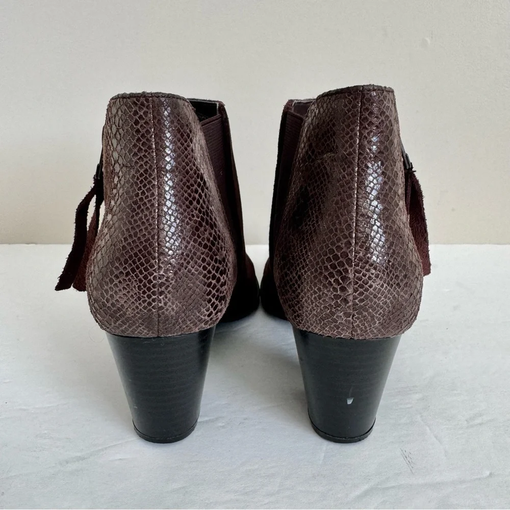 Vionic anne ankle