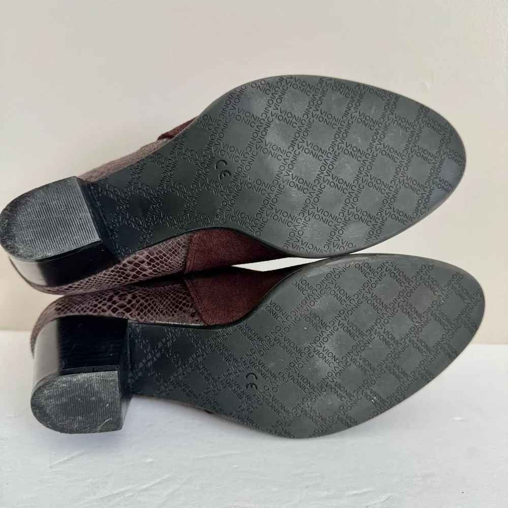 Vionic anne ankle